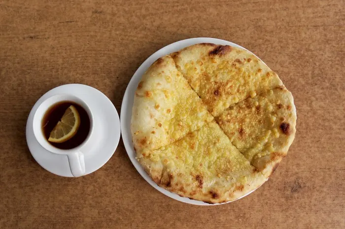 Old Tbilisi, Georgian khachapuri, Georgia